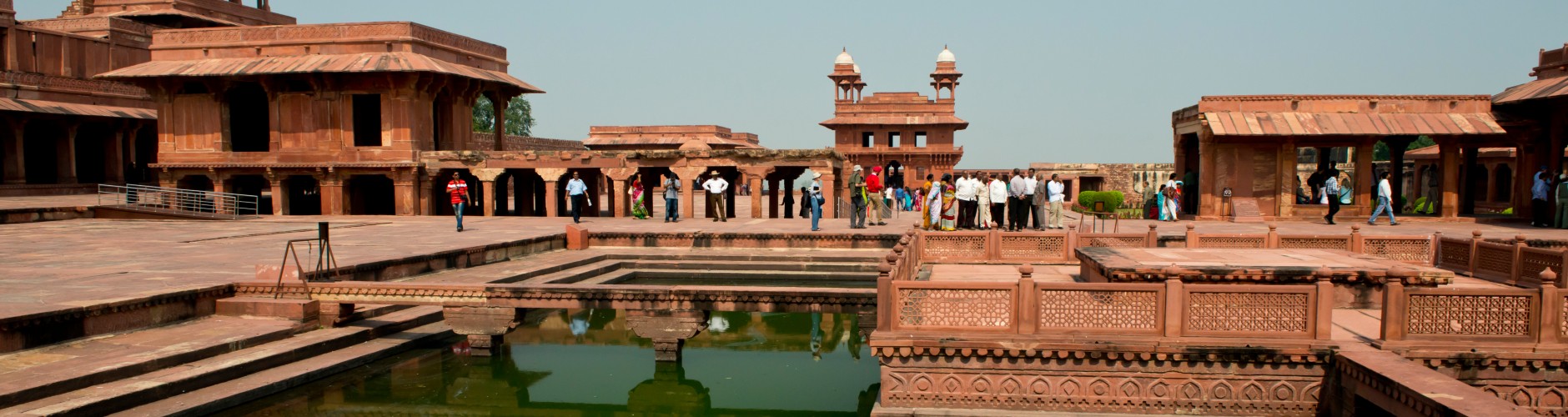 Side View Of fatehpur sikri fort