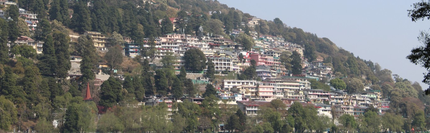 Image of mountain with buildings