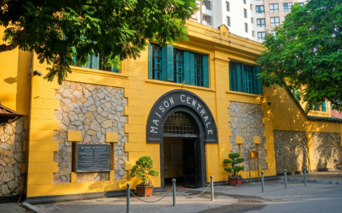 Hoa Lo Prison Museum