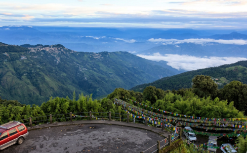Tiger Hill sunrise in Darjeeling