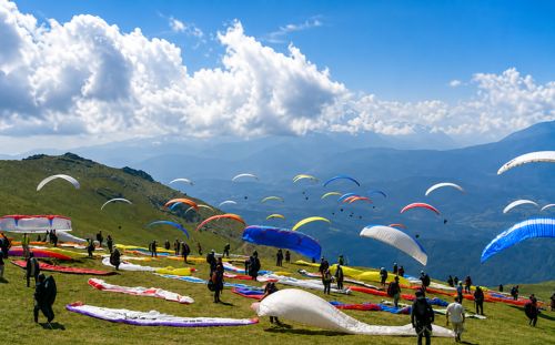 Bir Billing – India’s Paragliding Destination Bir Billing – India’s Paragliding Destination