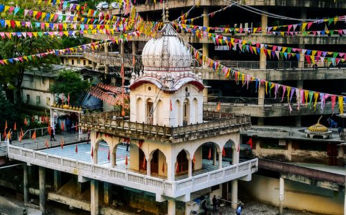 Manikaran Sahib – A Sacred Experience Manikaran Sahib – A Sacred Experience